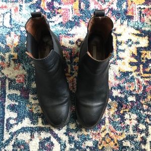 H&M leather Chelsea Boots. Size 8